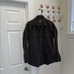 Woolrich - Classic Barn Door Two Toned Outdoor Jacket - Brown / Green - M